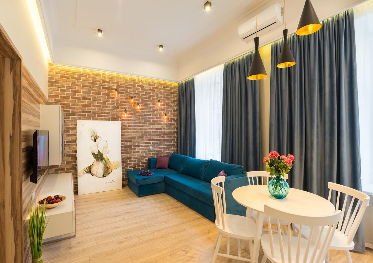 18 Sofievskaya Apartments Kiev Exteriör bild